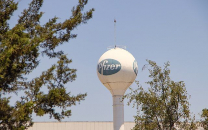 Pfizer anunta ca isi va mentine livrarile de medicamente in Rusia. Toate incasarile de pe piata rusa vor fi donate asociatiilor care ofera sprijin direct persoanelor din Ucraina
