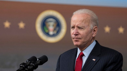 Joe Biden anunta noi ajutoare pentru Kiev: „Ne vom asigura ca Ucraina are arme sa se apere impotriva invaziei fortelor ruse” Joe Biden anunta noi ajutoare pentru Kiev: „Ne vom asigura ca Ucraina are arme sa se apere impotriva invaziei fortelor ruse”