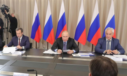Prima voce importanta din Rusia care a condamnat public razboiul inceput de Putin. Ce le-a spus seful FIDE americanilor - GALERIE FOTO