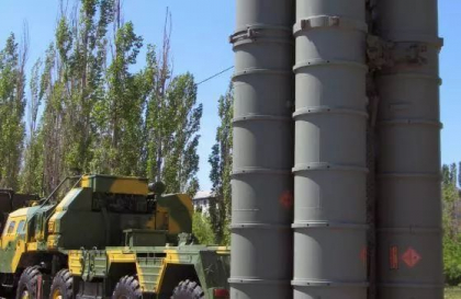 Slovacia ar fi de acord sa cedeze pentru Ucraina un sistem de aparare antiaeriana S-300
Slovacia ar fi de acord sa cedeze pentru Ucraina un sistem de aparare antiaeriana S-300