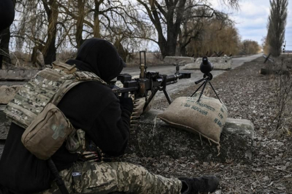 Armata ucraineana spune ca principalele cai ale Rusiei pentru atacarea Kievului au fost blocate