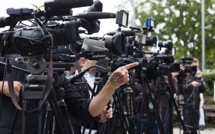 Presedintele Zelenski a semnat un decret prin care toate canalele TV din Ucraina vor fi combinate intr-o singura platforma Presedintele Zelenski a semnat un decret prin care toate canalele TV din Ucraina vor fi combinate intr-o singura platforma
