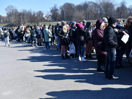 ONU: 10 milioane de oameni din Ucraina si-au parasit casele din cauza razboiului „devastator”