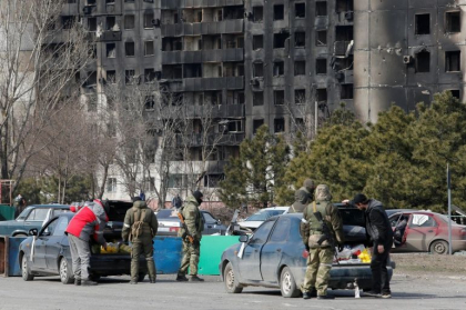 Ultimatum al Rusiei pentru Mariupol: Depuneti armele! Raspunsul Kievului: Nu ne predam! Ultimatum al Rusiei pentru Mariupol: Depuneti armele! Raspunsul Kievului: Nu ne predam!