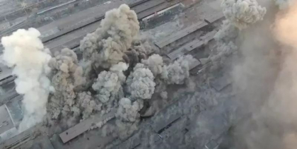 Imagini cu atacul armatei ruse asupra celei mai mari otelarii din Ucraina - VIDEO Imagini cu atacul armatei ruse asupra celei mai mari otelarii din Ucraina - VIDEO
