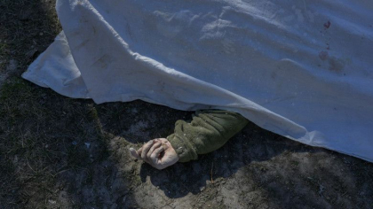 Invazia lui Putin a umplut Ucraina de cadavrele soldatilor rusi. Locuitorii din Mikolaiv, chemati sa ajute la strangerea mortilor Invazia lui Putin a umplut Ucraina de cadavrele soldatilor rusi. Locuitorii din Mikolaiv, chemati sa ajute la strangerea mortilor
