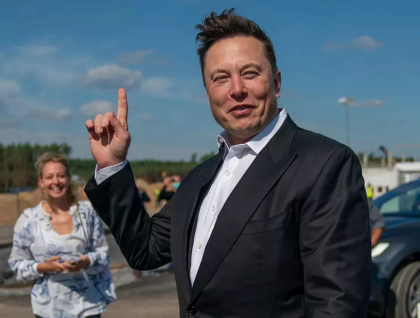 Elon Musk, omul cu cea mai mare avere din lume: „Cred ca Vladimir Putin e semnificativ mai bogat decat mine” Elon Musk, omul cu cea mai mare avere din lume: „Cred ca Vladimir Putin e semnificativ mai bogat decat mine”
