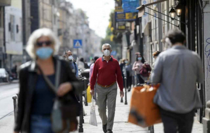 Coronavirus: Spania va trata COVID-19 ca gripa, incepand de luni