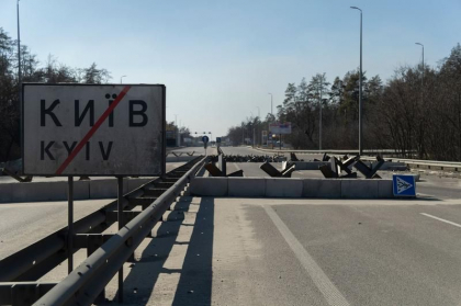 Trupele ruse se regrupeaza, dar nu au sanse sa cucereasca Kievul, spune un oficial ucrainean