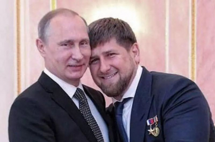Vladimir Putin l-a avansat in grad pe liderul cecen Ramzan Kadirov
