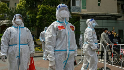 China: Val de infectii COVID in Shanghai, care intra in lockdown. Parintii se tem ca vor fi separati de copiii lor China: Val de infectii COVID in Shanghai, care intra in lockdown. Parintii se tem ca vor fi separati de copiii lor
