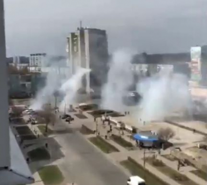 Momentul in care orasul Enerhodar de pe malul Niprului este supus unui nou atac - VIDEO Momentul in care orasul Enerhodar de pe malul Niprului este supus unui nou atac - VIDEO
