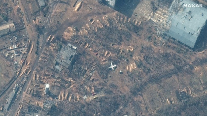 Imagini cu dezastrul lasat in urma de militarii rusi, dupa retragerea de pe aeroportul din Hostomel