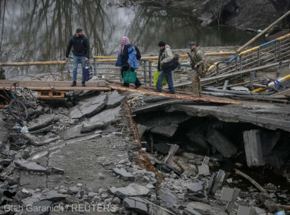 Peste 2.600 de persoane au fost evacuate duminica din orasele asediate ale Ucrainei