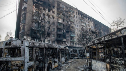 "Fiul meu de 5 ani ascunde paine prin casa, de teama ca nu va avea ce manca". Povestea unei femei care a reusit sa fuga din Mariupol "Fiul meu de 5 ani ascunde paine prin casa, de teama ca nu va avea ce manca". Povestea unei femei care a reusit sa fuga din Mariupol