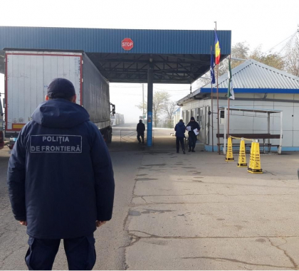 Un sofer ucrainean de camion - prins cu doua acte false la trecerea frontierei de stat Un sofer ucrainean de camion - prins cu doua acte false la trecerea frontierei de stat
