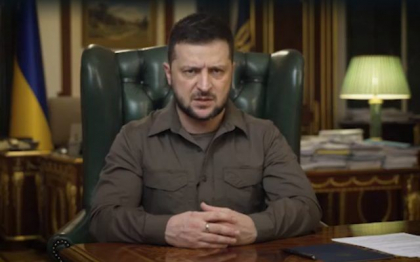 Volodimir Zelenski i-a chemat pe Angela Merkel si Nicolas Sarkozy in Bucea, unde au fost masacrati sute de civili ucraineni: ”Sa vada la ce a dus politica de concesii catre Rusia in 14 ani”. Mesajul complet al lui Zelenski despre ”politica indeciziei” Occidentului fata de Rusia -VIDEO