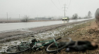 Iuri, un copil de 14 ani, povesteste cum rusii i-au ucis tatal. „Mergeam cu bicicleta dupa mancare si medicamente” - FOTO Iuri, un copil de 14 ani, povesteste cum rusii i-au ucis tatal. „Mergeam cu bicicleta dupa mancare si medicamente” - FOTO
