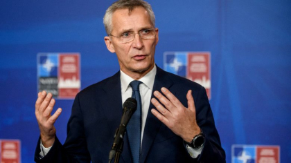 Stoltenberg: Razboiul ar putea dura „luni, chiar ani”. Putin nu a renuntat la dorinta de a pune stapanire pe toata Ucraina
Stoltenberg: Razboiul ar putea dura „luni, chiar ani”. Putin nu a renuntat la dorinta de a pune stapanire pe toata Ucraina