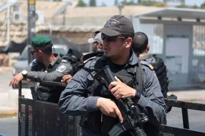 Israel: Cel putin doi morti intr-un atac armat la Tel Aviv Israel: Cel putin doi morti intr-un atac armat la Tel Aviv