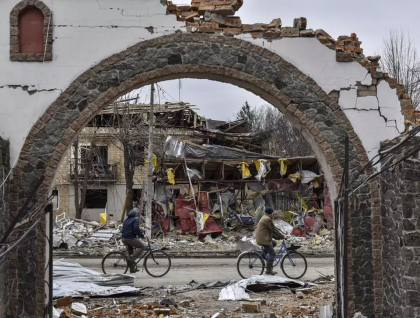 Marturia unei femei din Borodianka: „Soldatii rusi mi-au impuscat sora in spate. Iesise din beci ca sa aduca de mancare” - FOTO