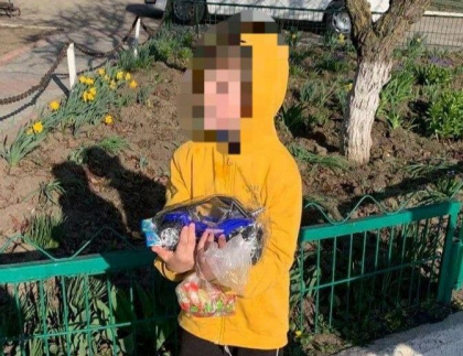 Un sofer - prins baut la volan si cu un minor in masina. Politia: „A ajuns cu roata intr-un sant” - VIDEO