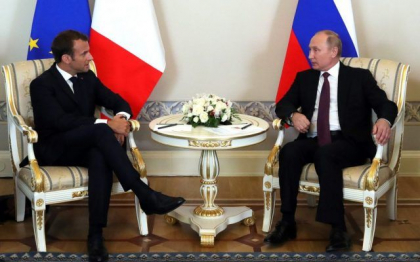 Macron anunta ca Franta strange dovezi despre crimele de razboi comise de Rusia in Ucraina: Jandarmi si magistrati francezi au fost trimisi pentru a-i ajuta pe ucraineni sa stabileasca faptele Macron anunta ca Franta strange dovezi despre crimele de razboi comise de Rusia in Ucraina: Jandarmi si magistrati francezi au fost trimisi pentru a-i ajuta pe ucraineni sa stabileasca faptele