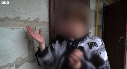 Conflict din Ucraina: „Soldatii rusi m-au violat si mi-au ucis sotul” Conflict din Ucraina: „Soldatii rusi m-au violat si mi-au ucis sotul”