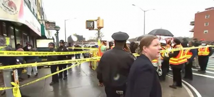 Mai multe persoane au fost impuscate intr-o statie de metrou din New York - FOTO/VIDEO Mai multe persoane au fost impuscate intr-o statie de metrou din New York - FOTO/VIDEO
