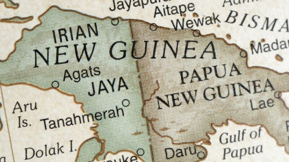 Accident soldat cu cel putin 16 morti dupa ce un camion s-a izbit de o stanca, in Indonezia Accident soldat cu cel putin 16 morti dupa ce un camion s-a izbit de o stanca, in Indonezia
