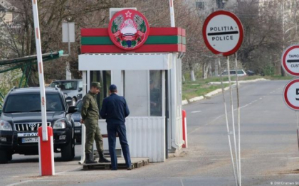 „Graniceri” de la Tiraspol au impiedicat delegatia Republicii Moldova, care trebuia sa ajunga la sedinta Comisiei Unificate de Control, la Bender, sa intre pe teritoriul regiunii „Graniceri” de la Tiraspol au impiedicat delegatia Republicii Moldova, care trebuia sa ajunga la sedinta Comisiei Unificate de Control, la Bender, sa intre pe teritoriul regiunii
