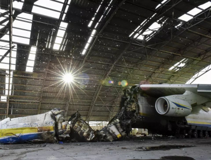 Va mai putea zbura vreodata cel mai mare avion din lume? Pagubele suferite de Antonov-225 Mriya dupa atacul rusesc - FOTO Va mai putea zbura vreodata cel mai mare avion din lume? Pagubele suferite de Antonov-225 Mriya dupa atacul rusesc - FOTO