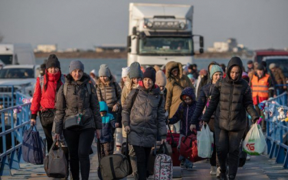 Premiera de la inceputul invaziei ruse: Mai multi oameni intra in Ucraina dinspre Polonia decat cei care merg in sens invers Premiera de la inceputul invaziei ruse: Mai multi oameni intra in Ucraina dinspre Polonia decat cei care merg in sens invers