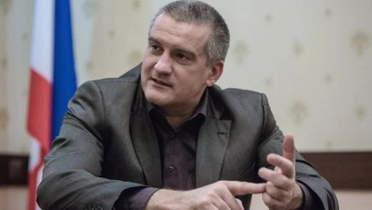 Liderul Crimeei a criticat-o pe Maia Sandu, dupa promulgarea legii care interzice pe teritoriul Moldovei literele "V" si "Z", dar si panglica Sfantului Gheorghe: "A decis sa mearga pe urmele Ucrainei" Liderul Crimeei a criticat-o pe Maia Sandu, dupa promulgarea legii care interzice pe teritoriul Moldovei literele "V" si "Z", dar si panglica Sfantului Gheorghe: "A decis sa mearga pe urmele Ucrainei"