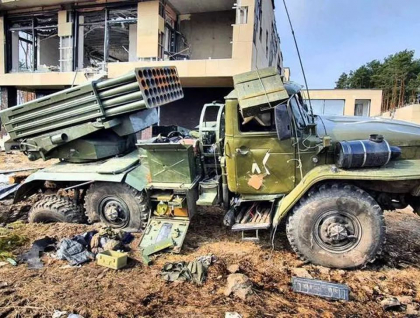 Un milionar ucrainean spune ca le-a cerut fortelor de la Kiev sa-i bombardeze vila, dupa ce rusii s-au instalat in ea Un milionar ucrainean spune ca le-a cerut fortelor de la Kiev sa-i bombardeze vila, dupa ce rusii s-au instalat in ea