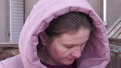 Cosmarul trait de voluntari ai Crucii Rosii in Ucraina: "M-au dezbracat, eram goala. Au turnat apa pe mine si m-au batut" Cosmarul trait de voluntari ai Crucii Rosii in Ucraina: "M-au dezbracat, eram goala. Au turnat apa pe mine si m-au batut"