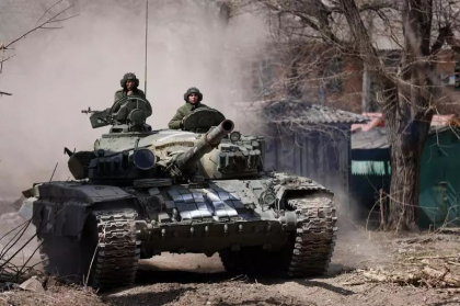 Rusii dau un nou ultimatum ”nationalistilor si mercenarilor” de la uzina Azovstal din Mariupol