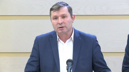 O casa de peste 5 milioane de lei si un apartament de aproape 700 mii de lei - indicate in declaratia de avere a lui Radu Mudreac. Ce salariu are acesta in calitate de deputat /DOC
O casa de peste 5 milioane de lei si un apartament de aproape 700 mii de lei - indicate in declaratia de avere a lui Radu Mudreac. Ce salariu are acesta in calitate de deputat /DOC