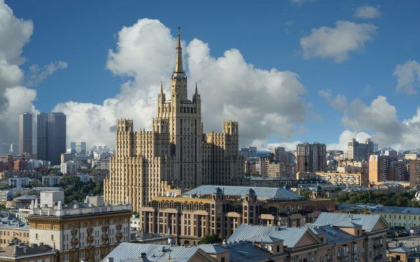 Moscova anunta inchiderea consulatelor tarilor baltice de pe teritoriul Rusiei, ca masura de represalii, reprosandu-le „sprijinul militar acordat regimului de la Kiev” Moscova anunta inchiderea consulatelor tarilor baltice de pe teritoriul Rusiei, ca masura de represalii, reprosandu-le „sprijinul militar acordat regimului de la Kiev”