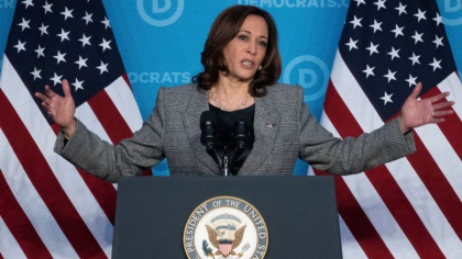 Kamala Harris si Mark Zuckerberg au interdictie sa intre in Rusia