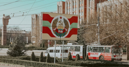 Cea mai concreta amenintare la adresa Moldovei din partea Rusiei, de la inceputul razboiului: armata rusa vrea sa creeze un coridor spre Transnistria pentru a „apara” vorbitorii de limba rusa Cea mai concreta amenintare la adresa Moldovei din partea Rusiei, de la inceputul razboiului: armata rusa vrea sa creeze un coridor spre Transnistria pentru a „apara” vorbitorii de limba rusa
