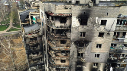 Razboi in Ucraina. Bombardamentele s-au intensificat in regiunea Lugansk. Rusii au reluat atacurile aeriene asupra fabricii Azovstal Razboi in Ucraina. Bombardamentele s-au intensificat in regiunea Lugansk. Rusii au reluat atacurile aeriene asupra fabricii Azovstal