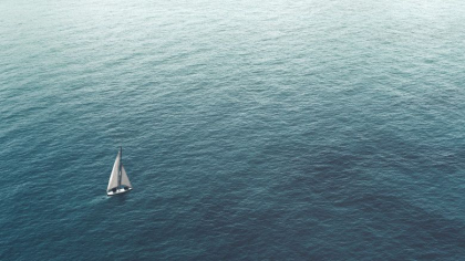 O barca de agrement cu 26 de oameni la bord s-a scufundat in largul coastelor japoneze. Dupa 7 ore n-a fost gasit niciun supravietuitor O barca de agrement cu 26 de oameni la bord s-a scufundat in largul coastelor japoneze. Dupa 7 ore n-a fost gasit niciun supravietuitor