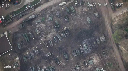 „Cimitir” de tancuri rusesti filmat din drona in Rusia, langa granita cu Ucraina
„Cimitir” de tancuri rusesti filmat din drona in Rusia, langa granita cu Ucraina