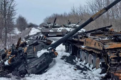 Ucraina a respins cu succes numeroase asalturi rusesti in Donbas
Ucraina a respins cu succes numeroase asalturi rusesti in Donbas