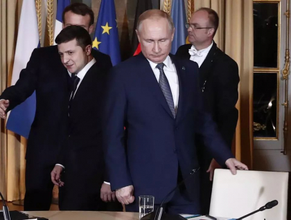 Emammuel Macron, felicitat pentru victoria in alegeri si de Vladimir Putin, si de Volodimir Zelenski