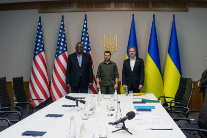 Vizita secreta a oficialilor americani Antony Blinken si Lloyd Austin, in Ucraina. Ce i-au promis lui Zelenski Vizita secreta a oficialilor americani Antony Blinken si Lloyd Austin, in Ucraina. Ce i-au promis lui Zelenski
