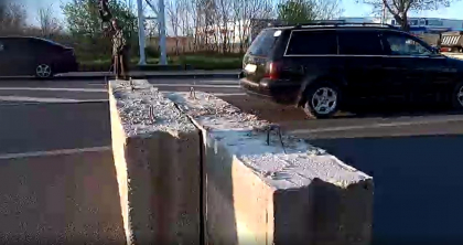 
In regiunea transnistreana au fost instalate mai multe blocuri de beton - VIDEO