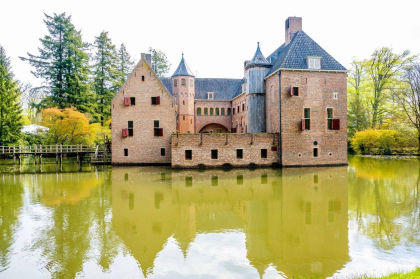 Cum arata castelul pe care familia regala olandeza l-a pus la dispozitia refugiatilor ucraineni - GALERIE FOTO Cum arata castelul pe care familia regala olandeza l-a pus la dispozitia refugiatilor ucraineni - GALERIE FOTO