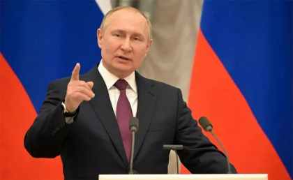 Putin, amenintare directa pentru Occident: „Daca cineva intervine in situatia din Ucraina, raspunsul va fi fulgerator. Rusia va folosi mijloace pe care oponentii sai nu le au”